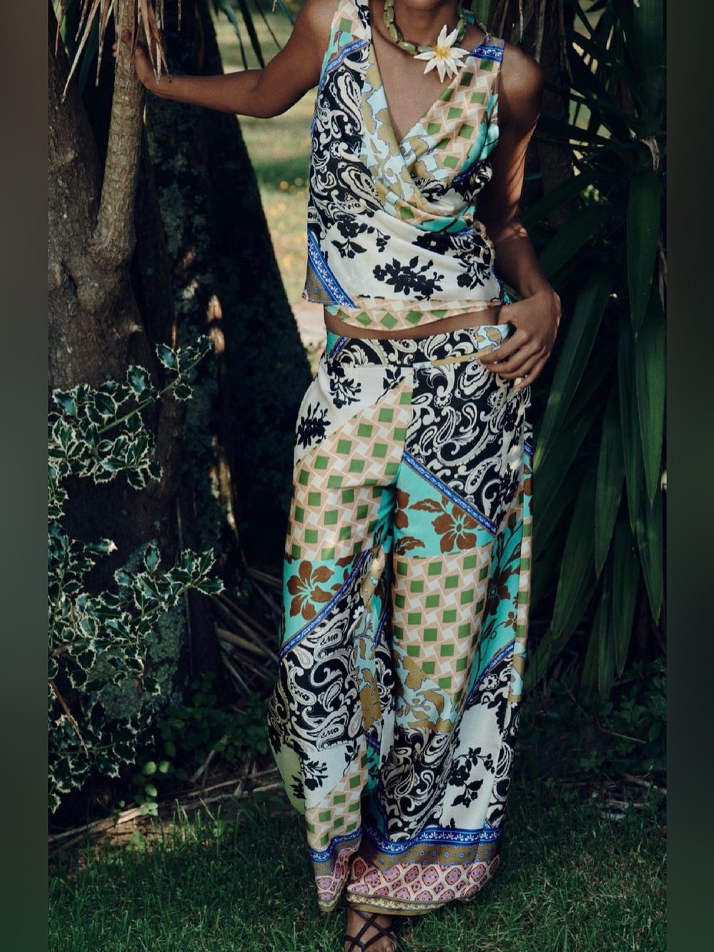 (#62)ZARA Patchwork Print Satin Trousers